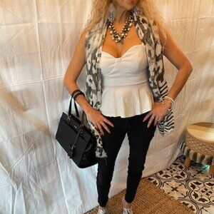 Refuge Super Stretchy Skinny Jeans (almost like leggins) Size 2 + FREE BLOUSE!